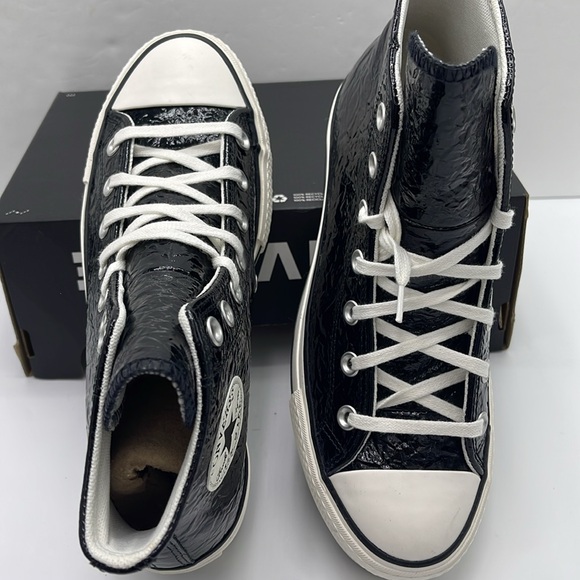 Converse WMNS High-Tops Platform Sneakers CTAS LIFT HI
BLACK/EGRET/BLACK - Picture 12 of 16